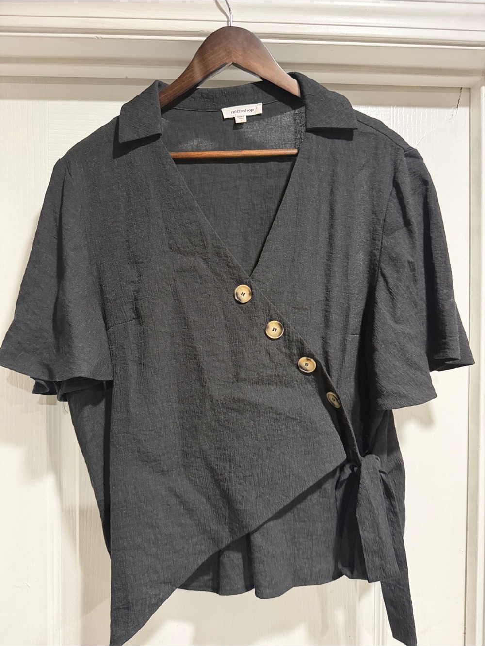 mittoshop Black Short-Sleeve Wrap Button Shirt with Side Tie